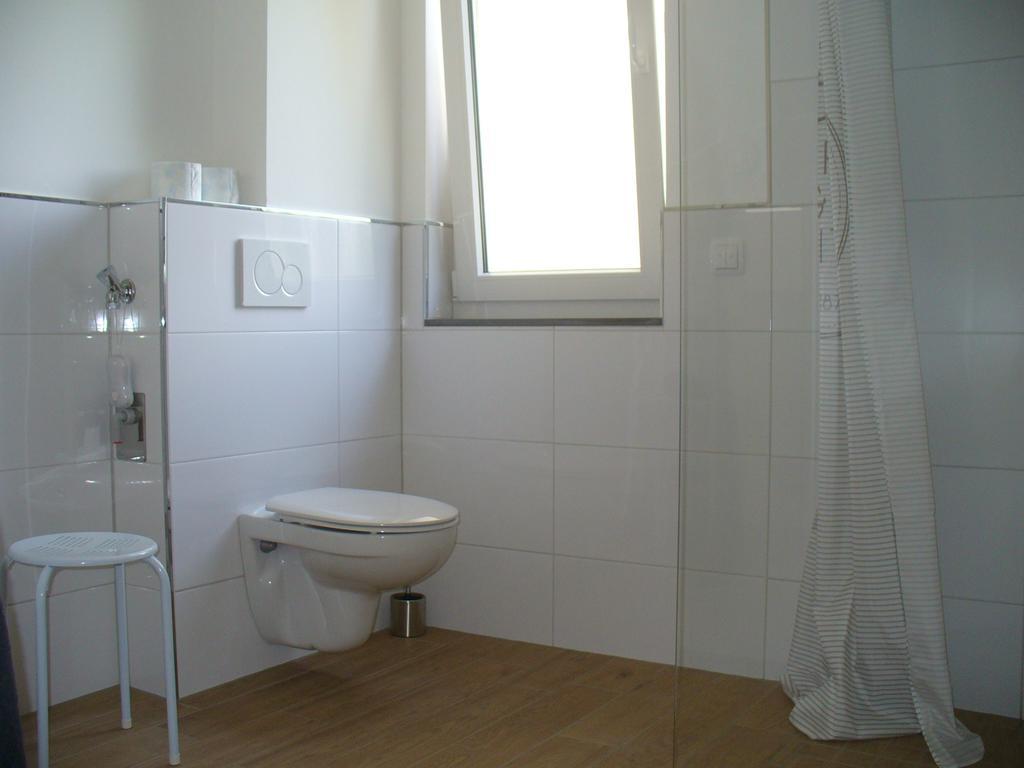 Ferienwohnung Rheinaue Cologne Extérieur photo
