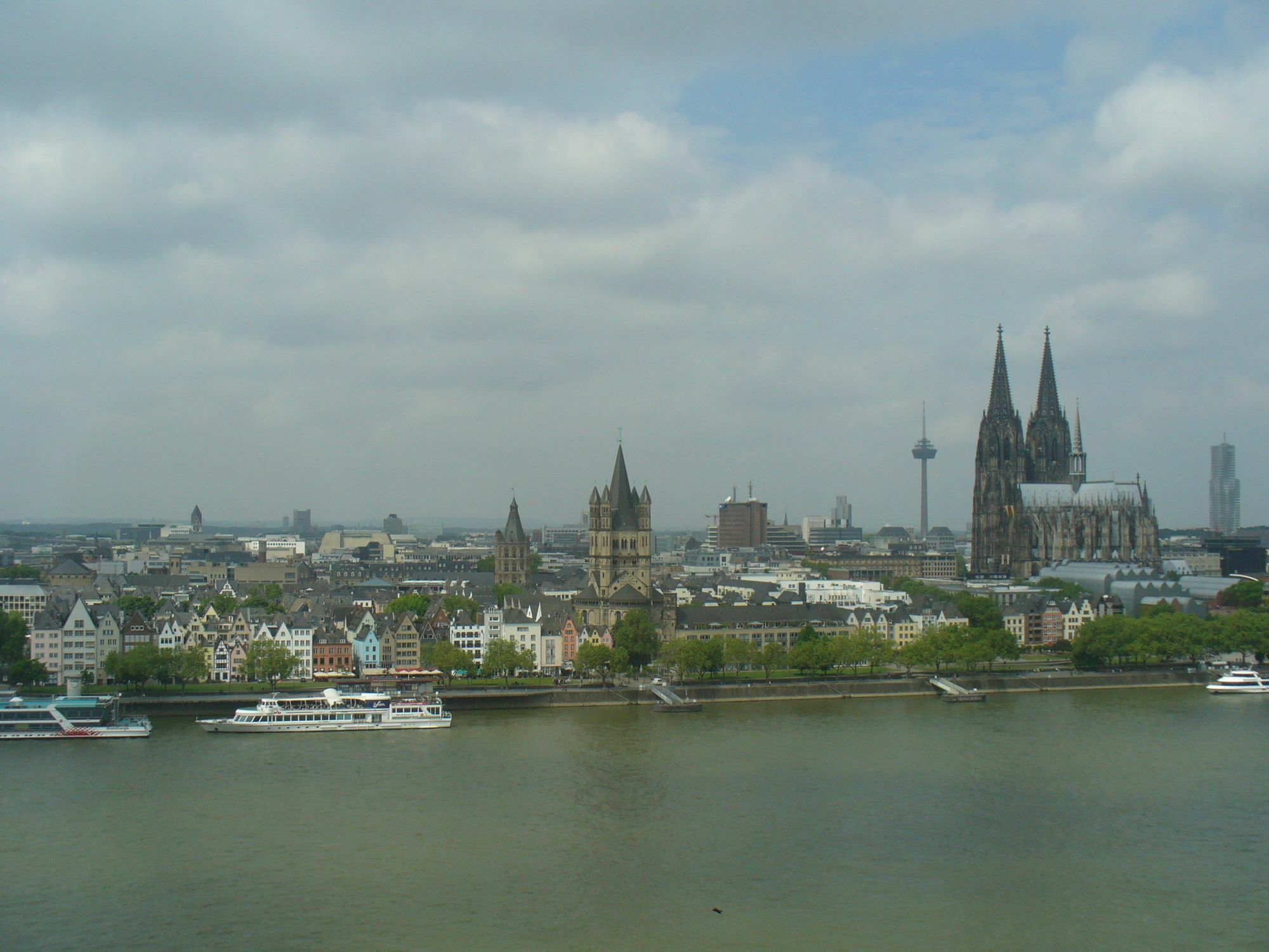 Ferienwohnung Rheinaue Cologne Extérieur photo
